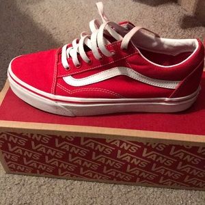 Old skool low top vans